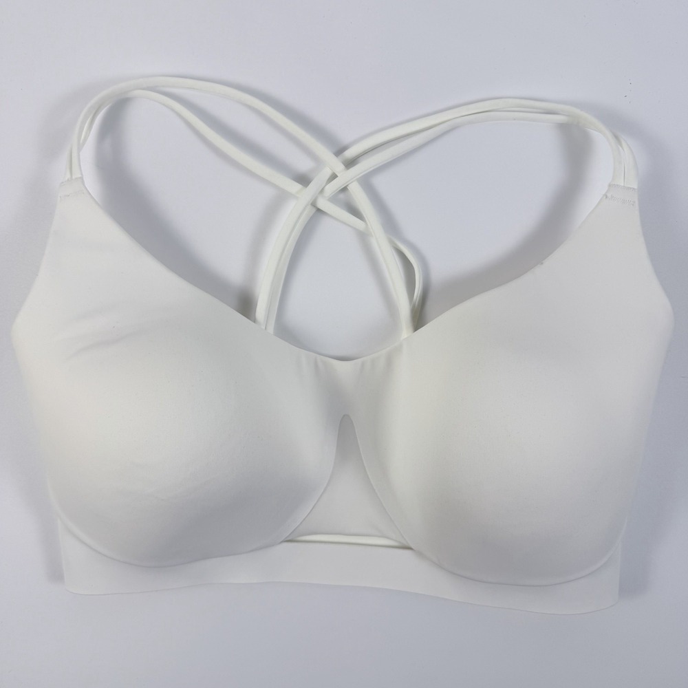 Victoria's Secret VSX Elevate Stetch Strappy Comfort Sports Bra White M-DD NWT